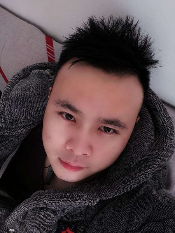 明明的第一张照片--苏州父母相亲团