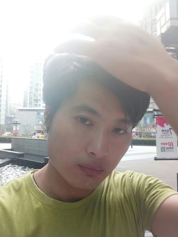 钢铁侠的第一张照片--苏州父母相亲团